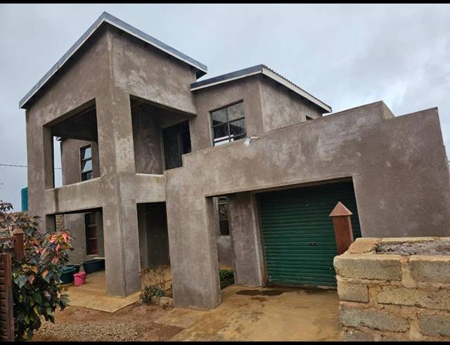 3 BEDROOM HOUSE FOR SALE IN MADOMBIDZHA